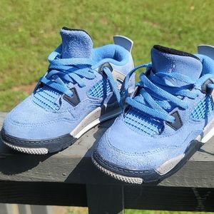 Jordan 4 size 10c